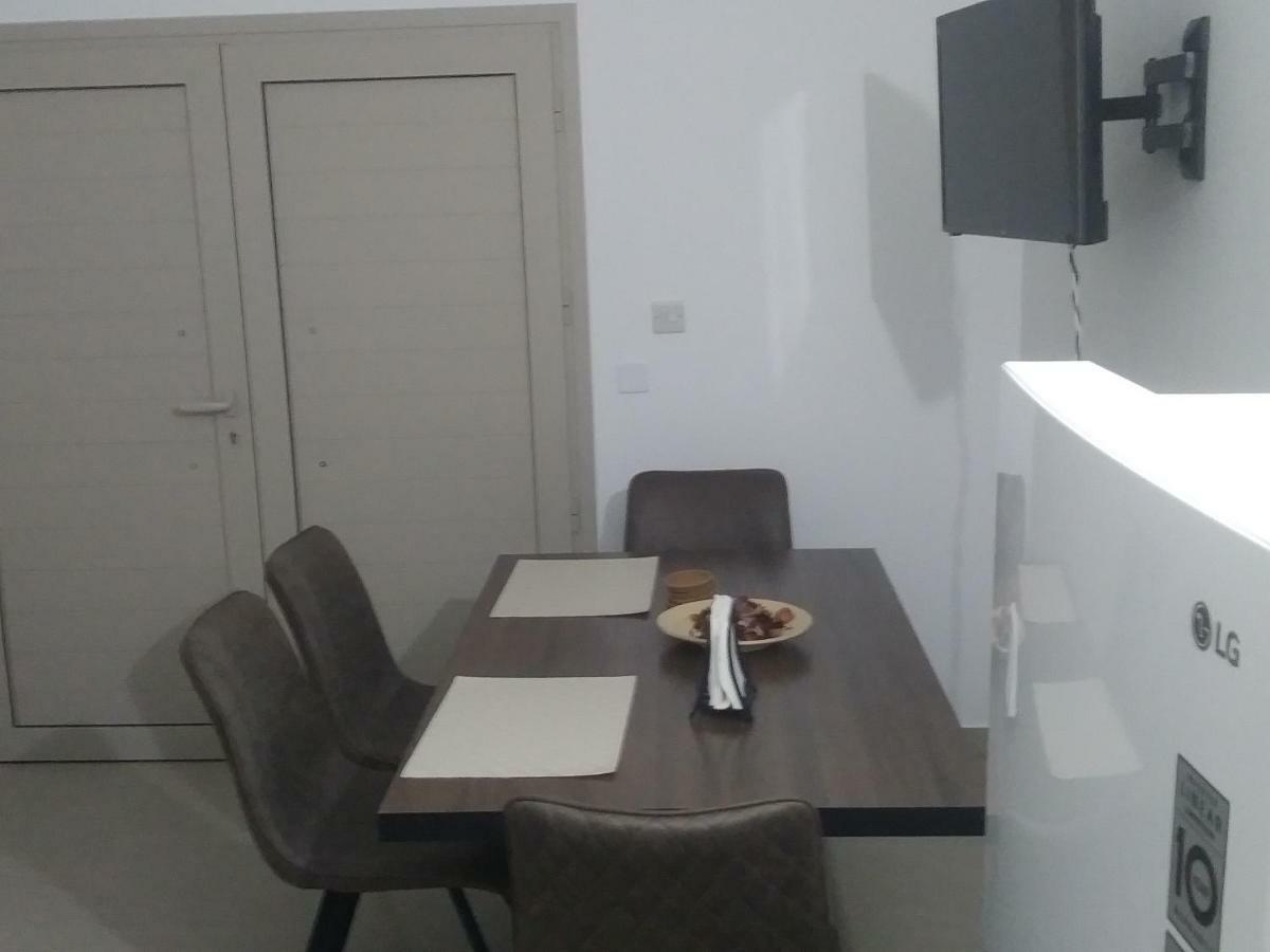 Argaka Palm Tree Apts Kültér fotó